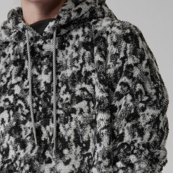 Athleta Tugga Sherpa Hoodie - Picture 4 of 13